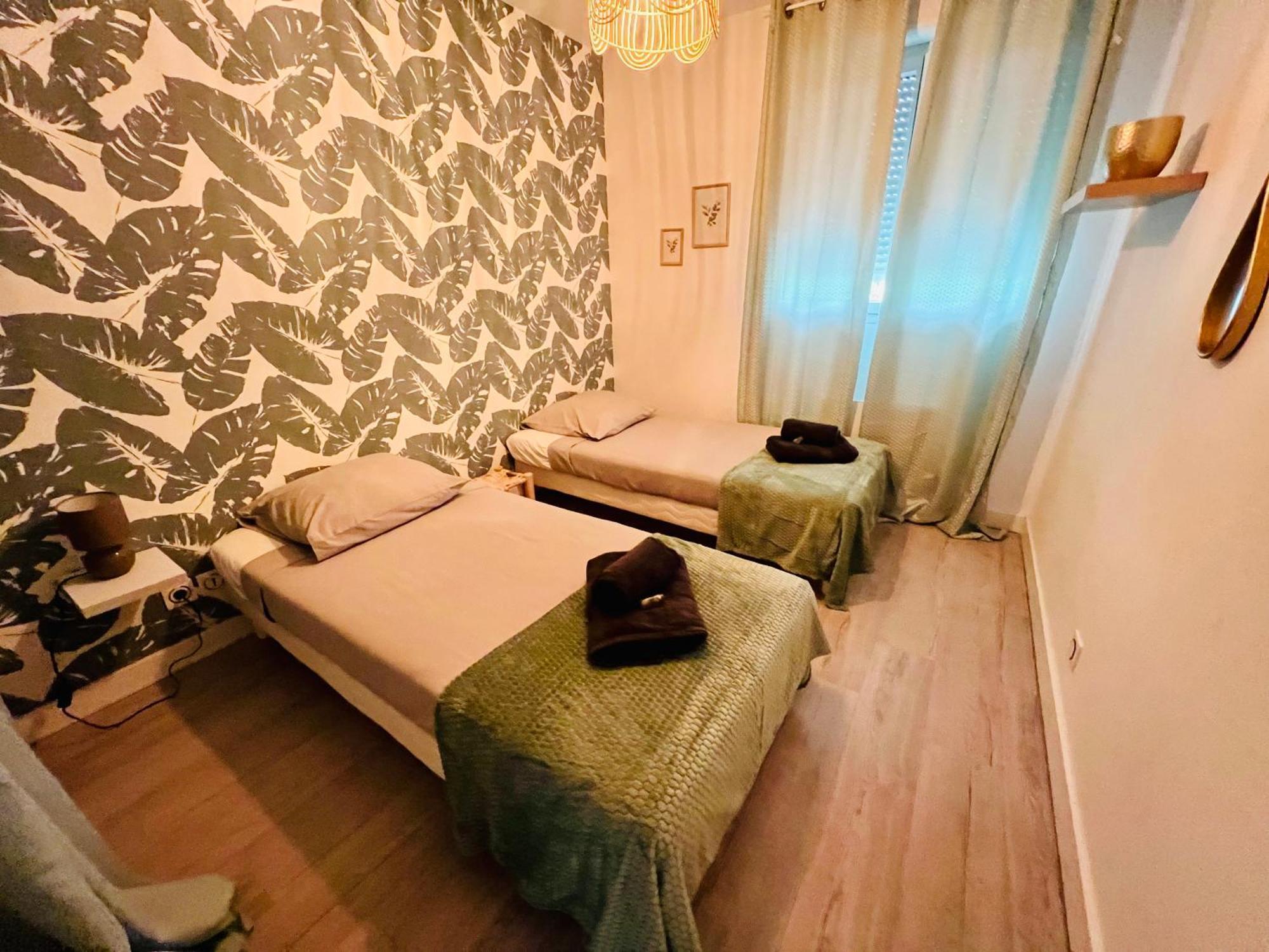 La Villa Ondine - Spacieux Appartement Sur Les Collines Nicoises - Piscine - 2 Parkings - Clim - Wifi Ница Екстериор снимка